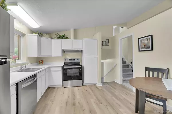 1330 Quari ST, Aurora, CO 80011