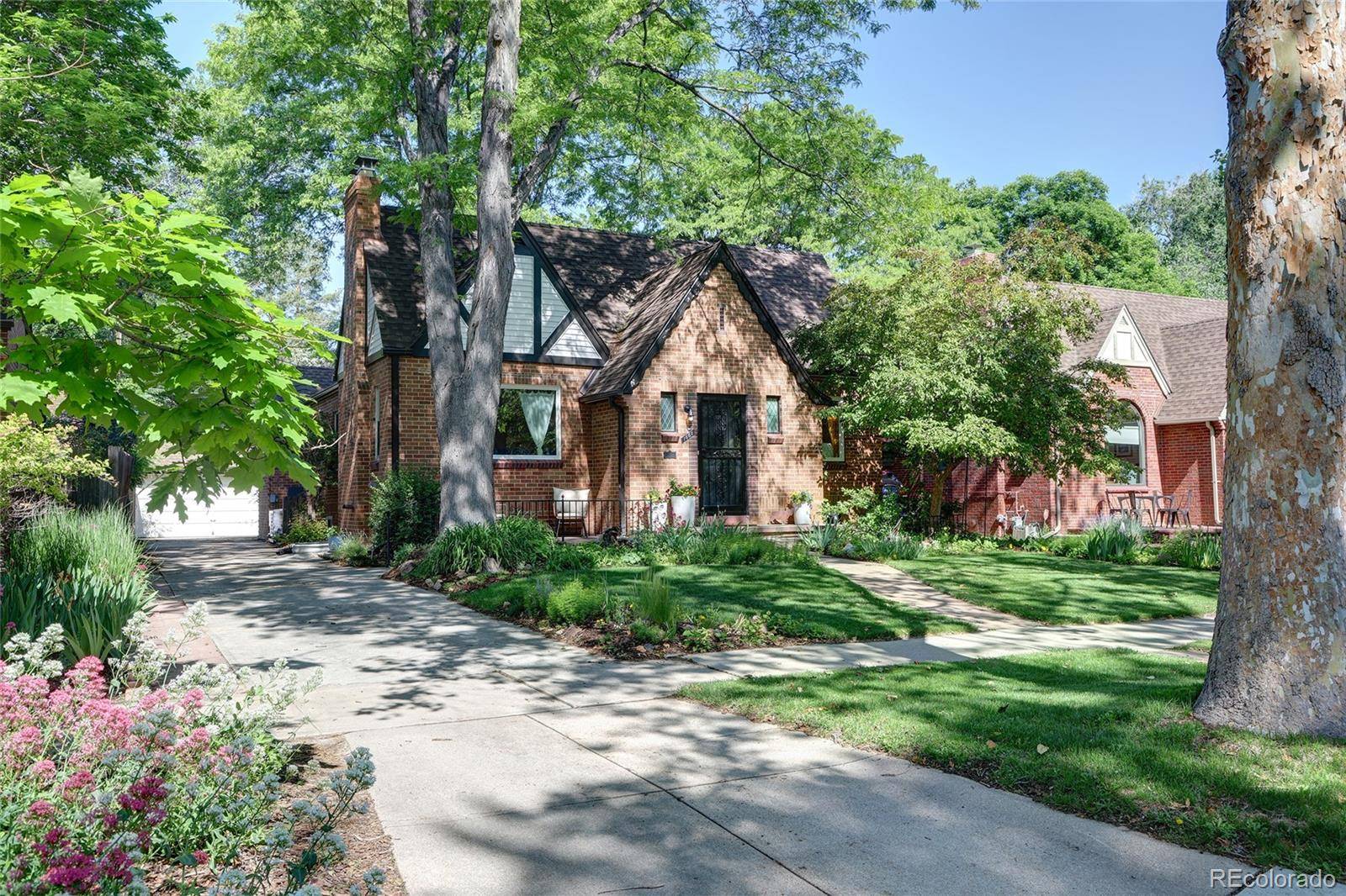 Denver, CO 80220,1661 Oneida ST