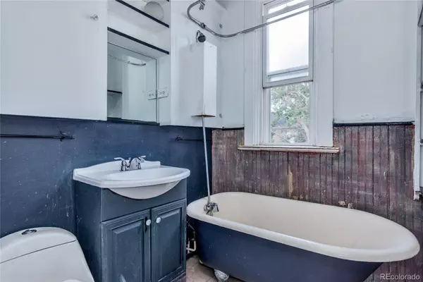 Denver, CO 80209,123 S Pennsylvania ST #3