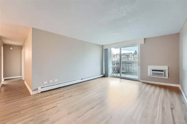 Aurora, CO 80014,2231 S Vaughn WAY #114B