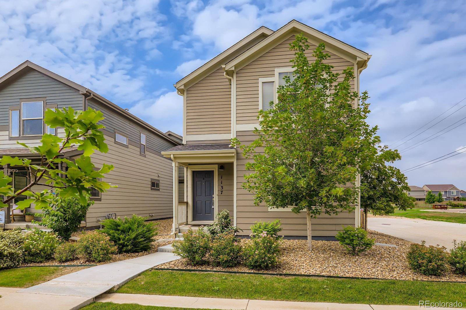 Longmont, CO 80501,1137 Hummingbird CIR