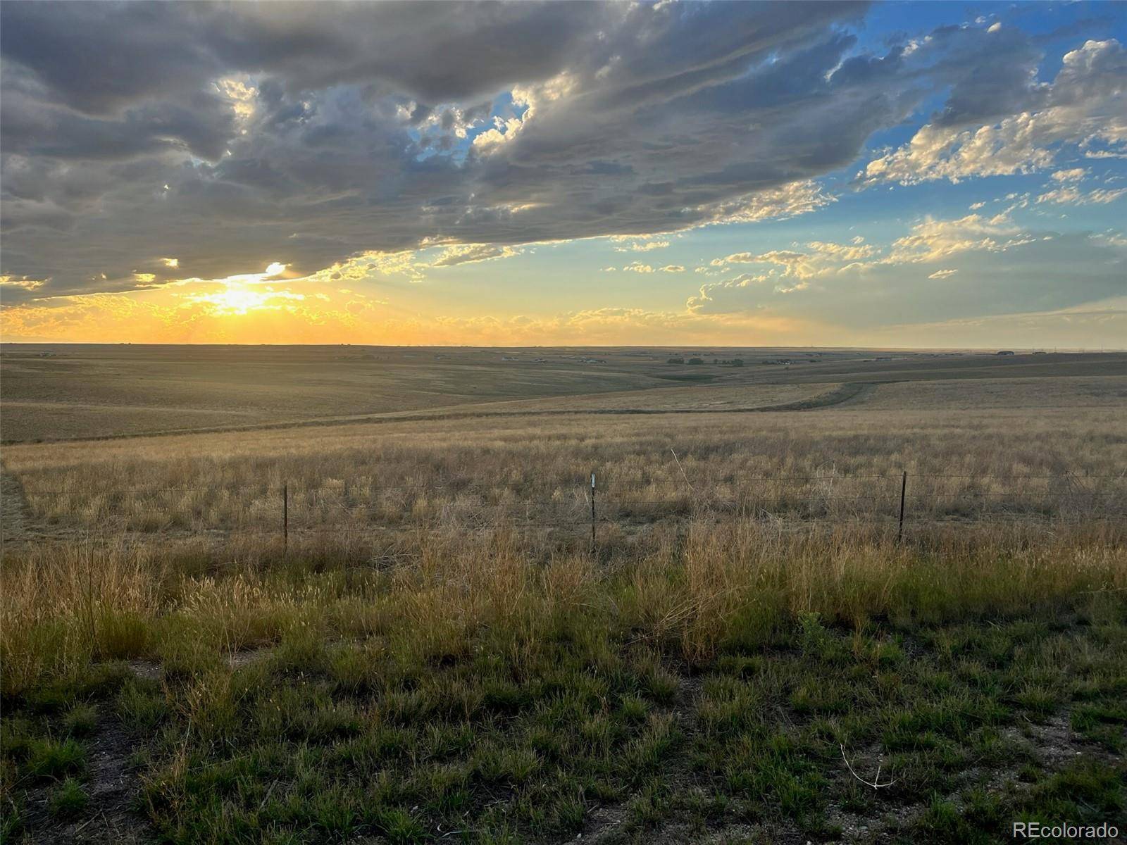 69558 E Briarwood PL, Byers, CO 80103