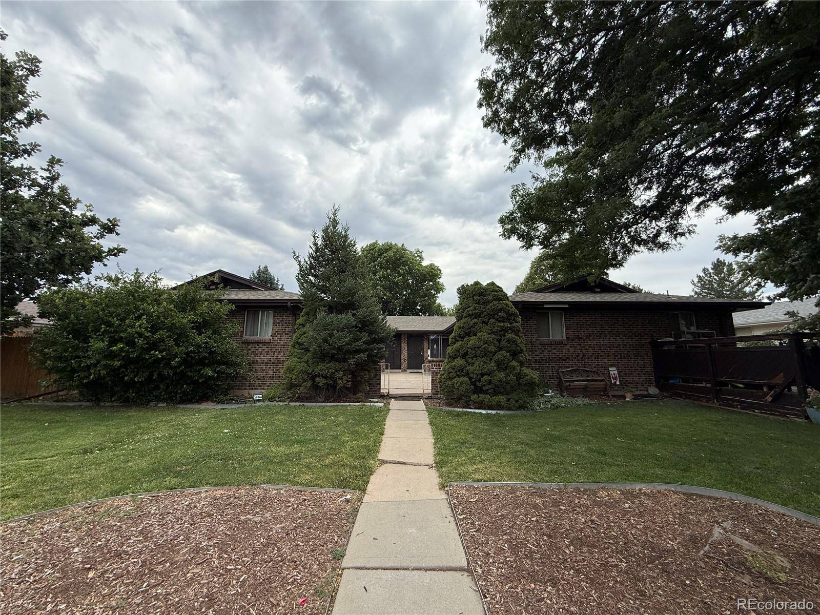 28 Lima ST, Aurora, CO 80010