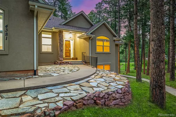 Larkspur, CO 80118,4381 Cheyenne DR
