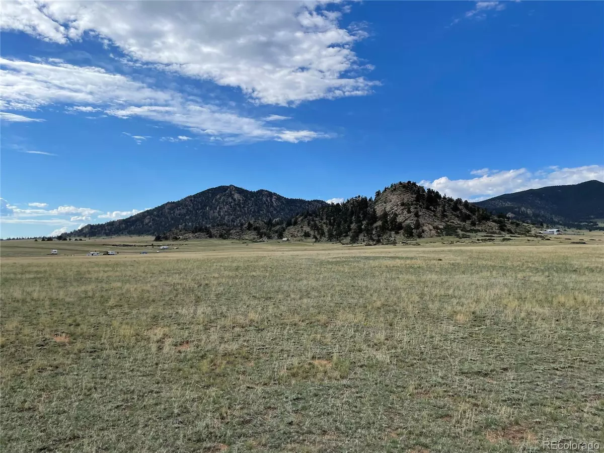 Hartsel, CO 80449,6437 Mesa RD