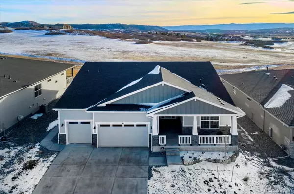 187 Scrubjay LN, Castle Rock, CO 80104