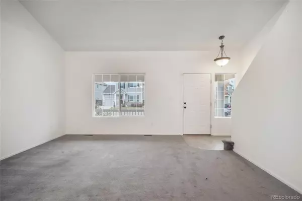 Colorado Springs, CO 80923,6226 Scottsbluff DR