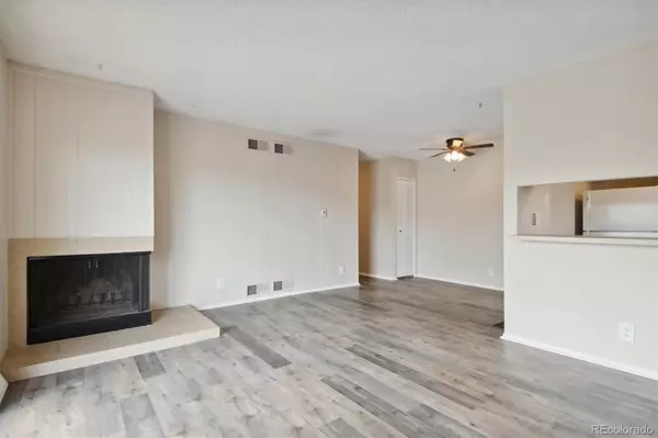 Denver, CO 80224,6650 E Arizona AVE #152