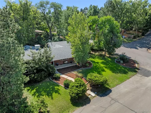 2570 Robb ST, Lakewood, CO 80215