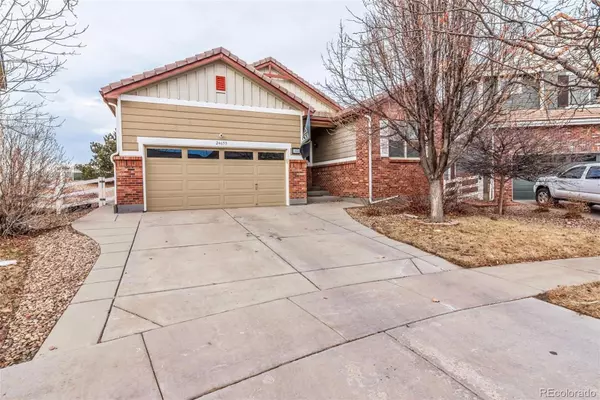 24653 E Louisiana CIR, Aurora, CO 80018