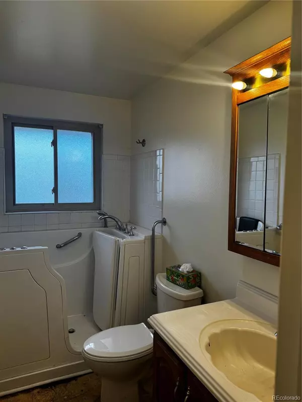 Denver, CO 80227,5990 W Colgate PL