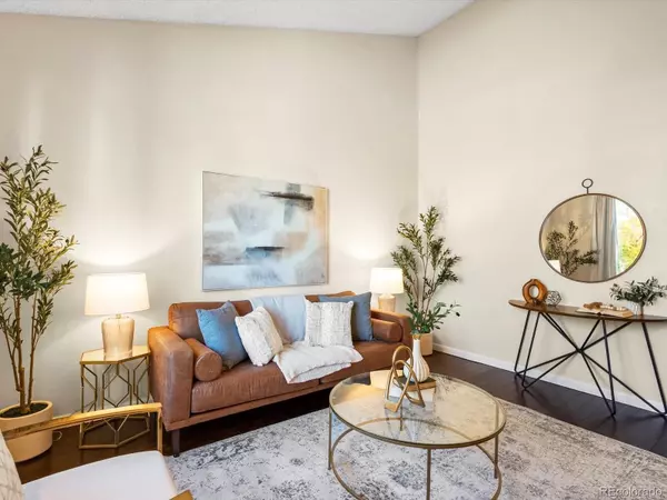 Highlands Ranch, CO 80129,9821 Rock Dove LN