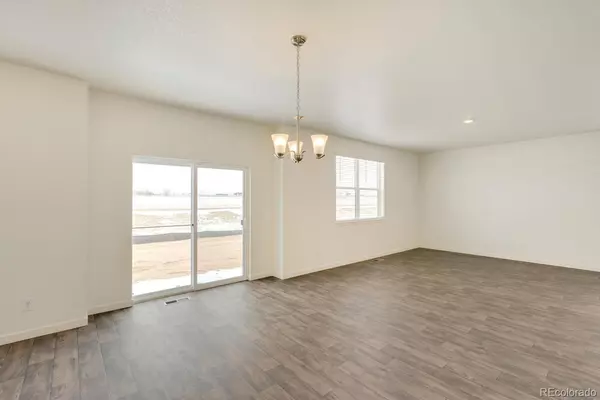 Johnstown, CO 80534,384 Starling LN