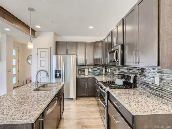 Centennial, CO 80015,19518 E Sunset CIR