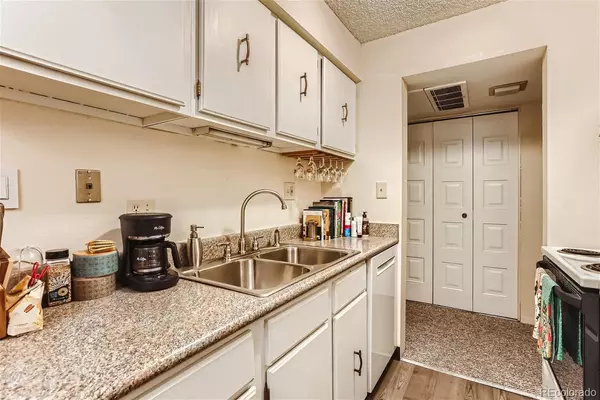 Denver, CO 80237,7755 E Quincy AVE #202