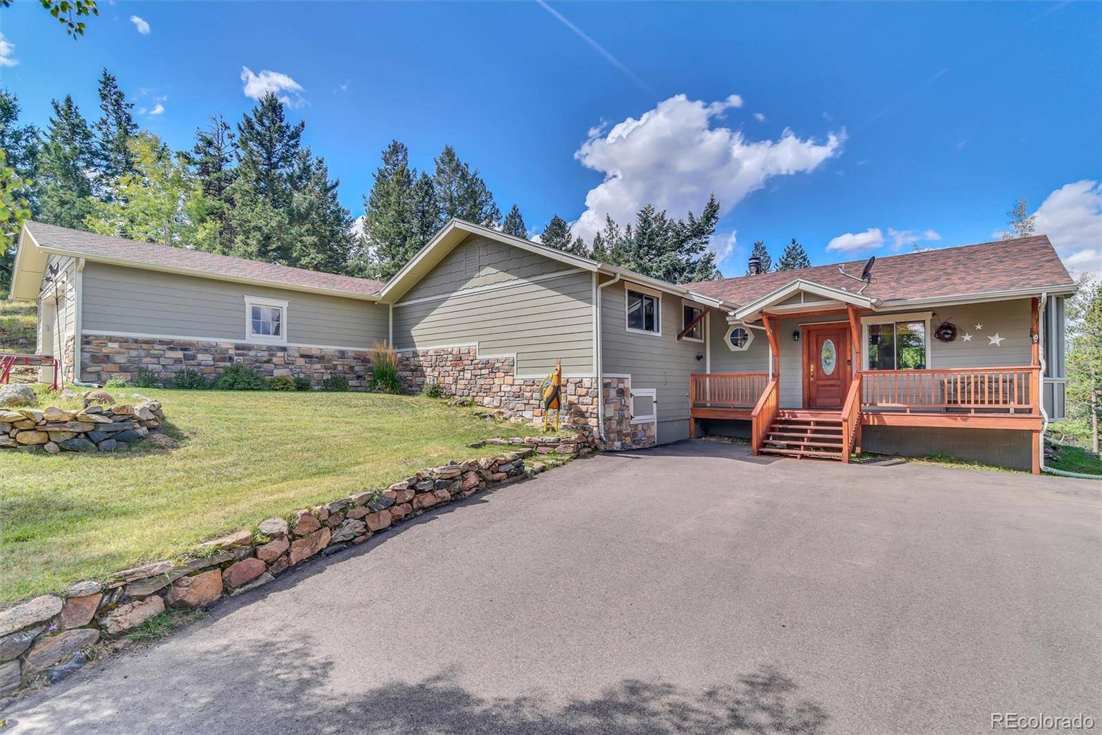 101 Louis RD, Bailey, CO 80421