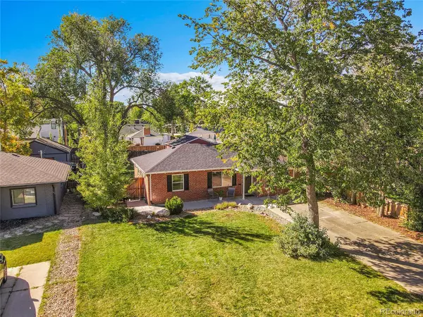 Denver, CO 80207,3011 Grape ST