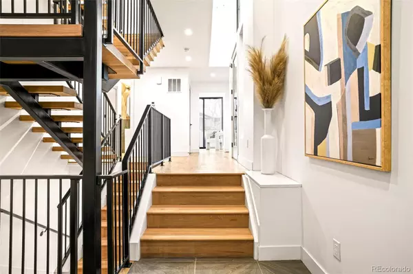 Denver, CO 80205,3429 Lawrence ST