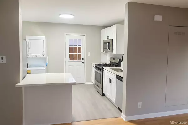 Englewood, CO 80110,2910-2912 S Delaware ST