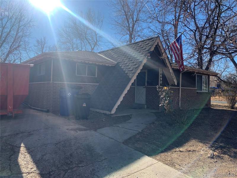 10690 W 47th PL, Wheat Ridge, CO 80033