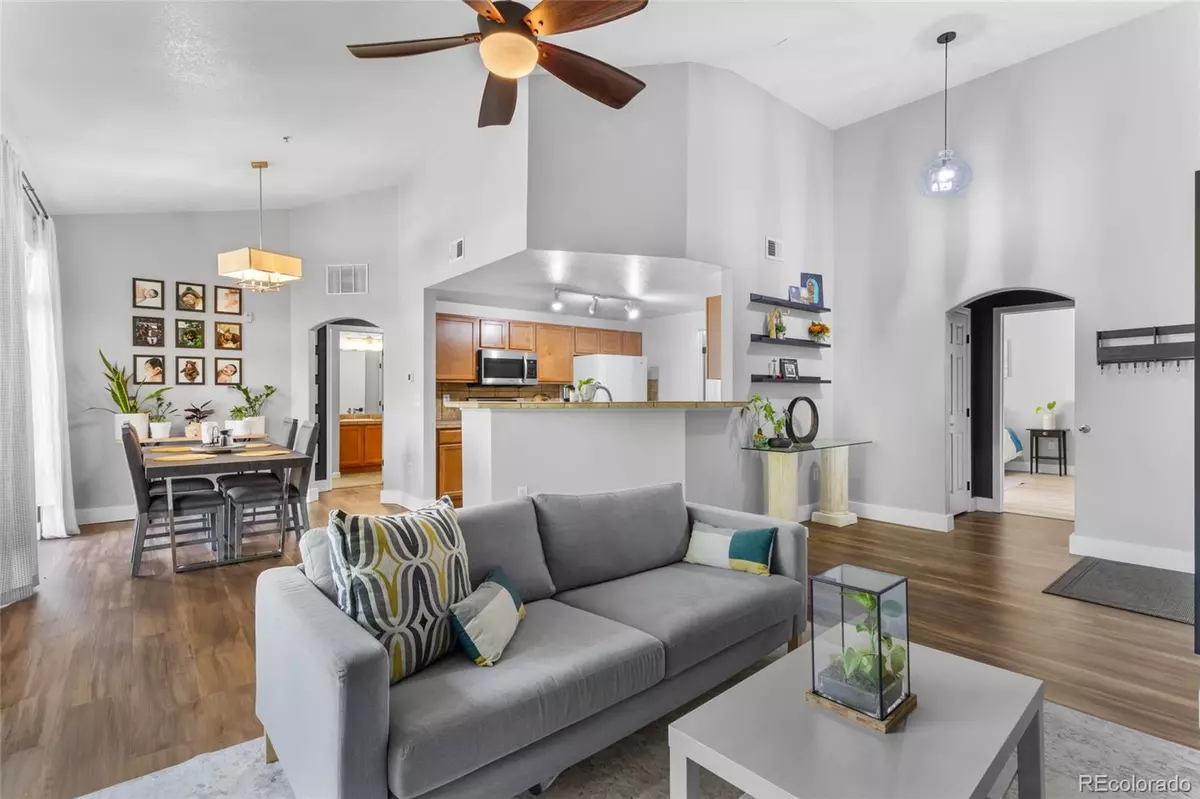 Aurora, CO 80019,5765 N Genoa WAY #1-208