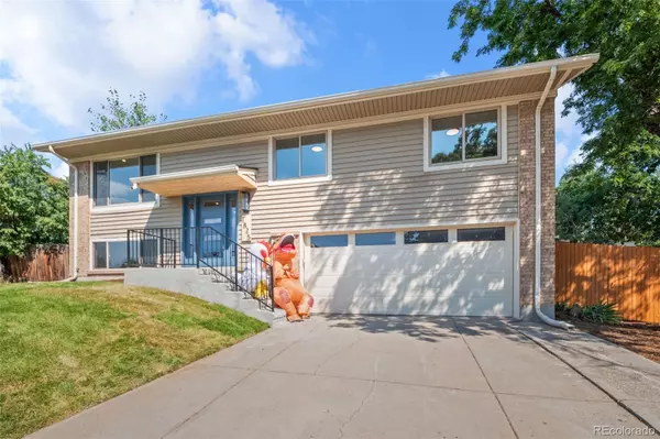 Lakewood, CO 80228,1825 S Zang CT