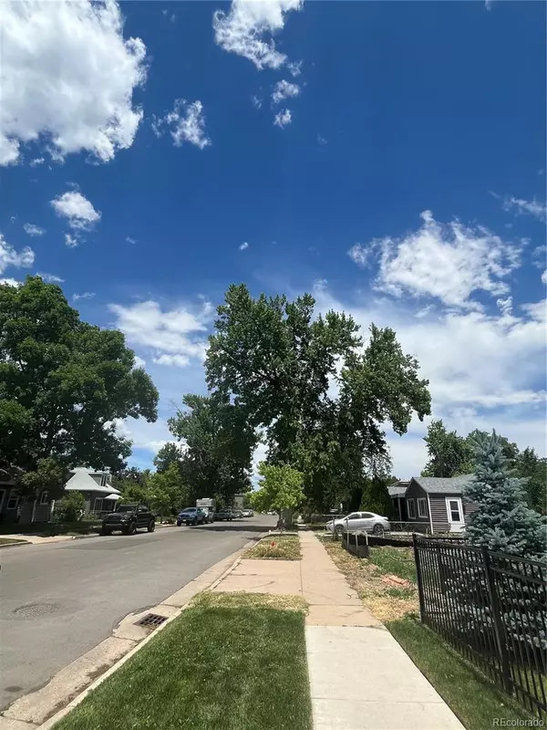 Englewood, CO 80110,2750 S Cherokee ST