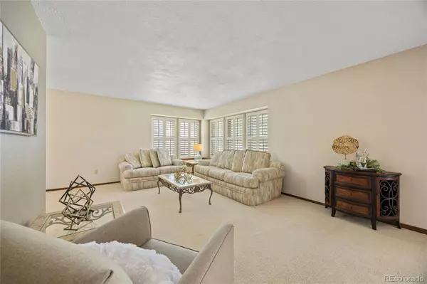 Arvada, CO 80003,6319 Reed ST
