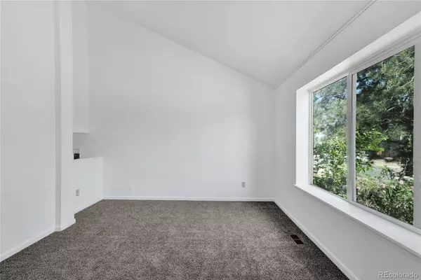 Colorado Springs, CO 80920,3290 Bunker Hill DR