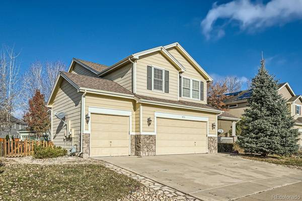 953 Glenarbor CIR, Longmont, CO 80504