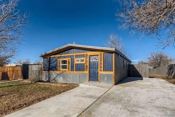 1402 Macpool ST, Dacono, CO 80514