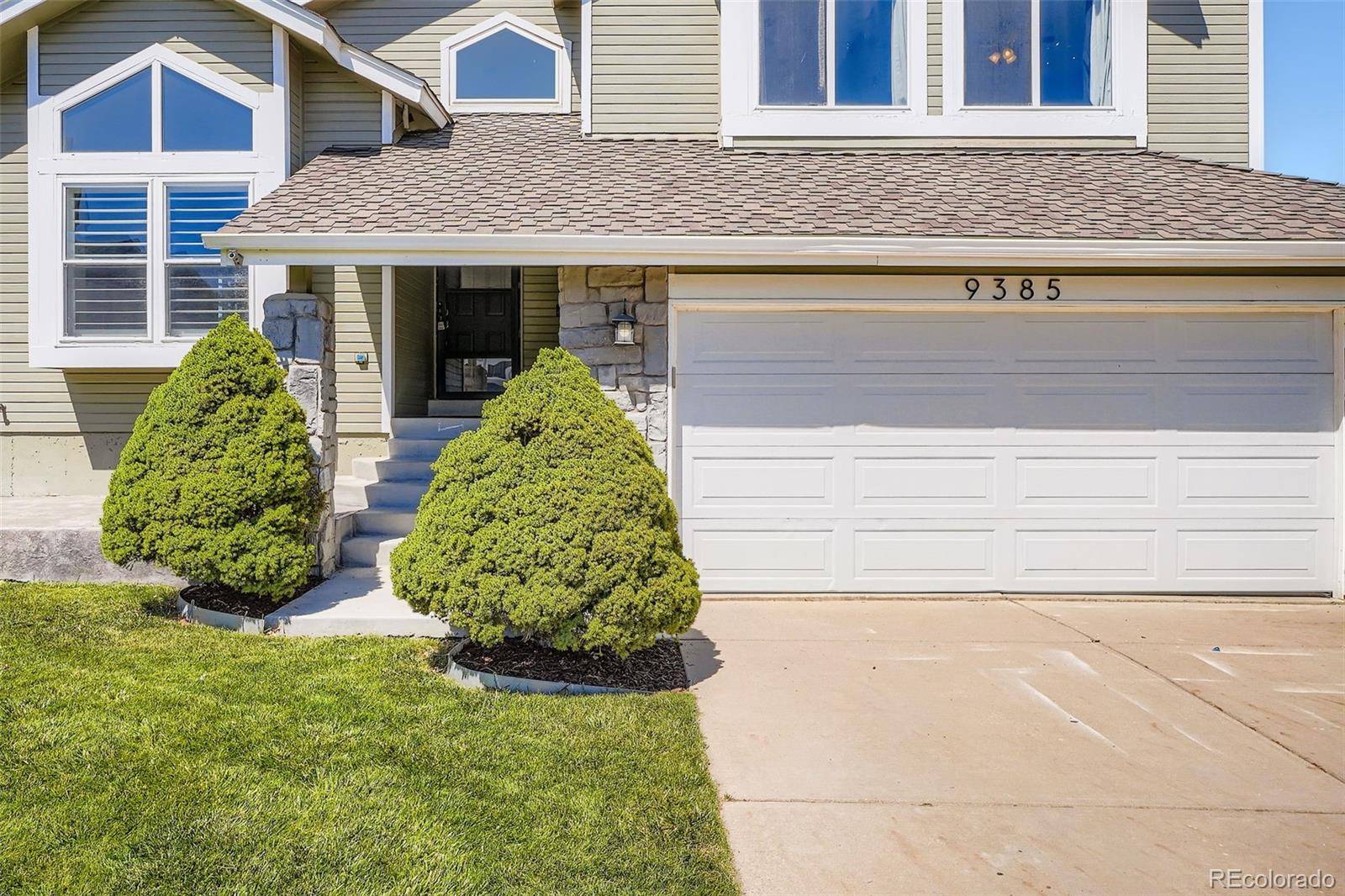 Highlands Ranch, CO 80126,9385 Pepperwood LN