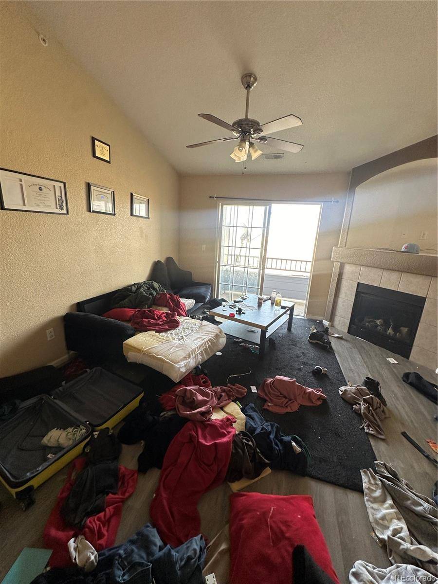 Denver, CO 80239,5255 Memphis ST #121