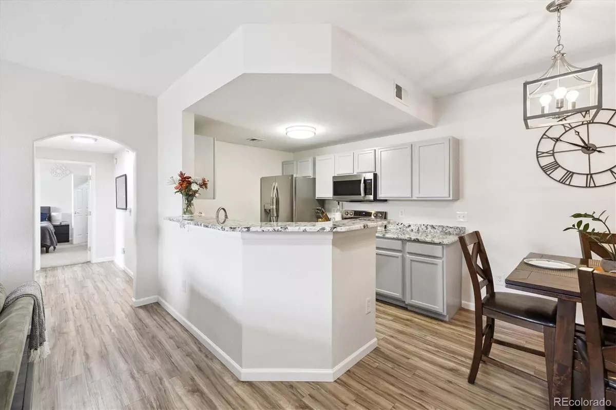 Englewood, CO 80112,7440 S Blackhawk ST #9-204