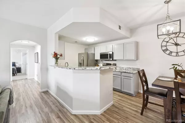 7440 S Blackhawk ST #9-204, Englewood, CO 80112