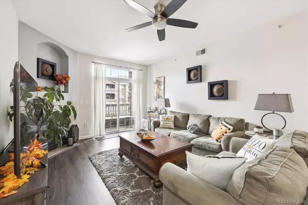 Englewood, CO 80112,7440 S Blackhawk ST #9-204