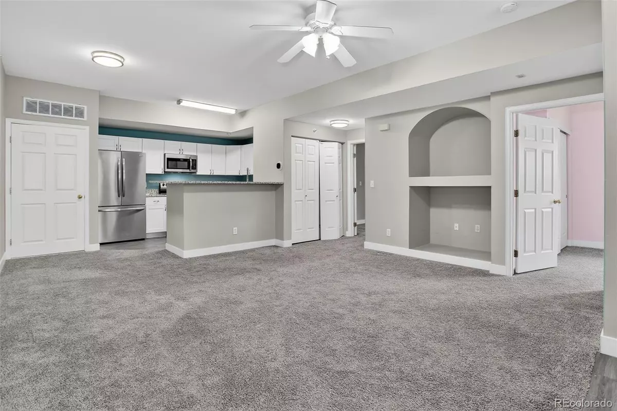 Aurora, CO 80015,14297 E Grand DR #182