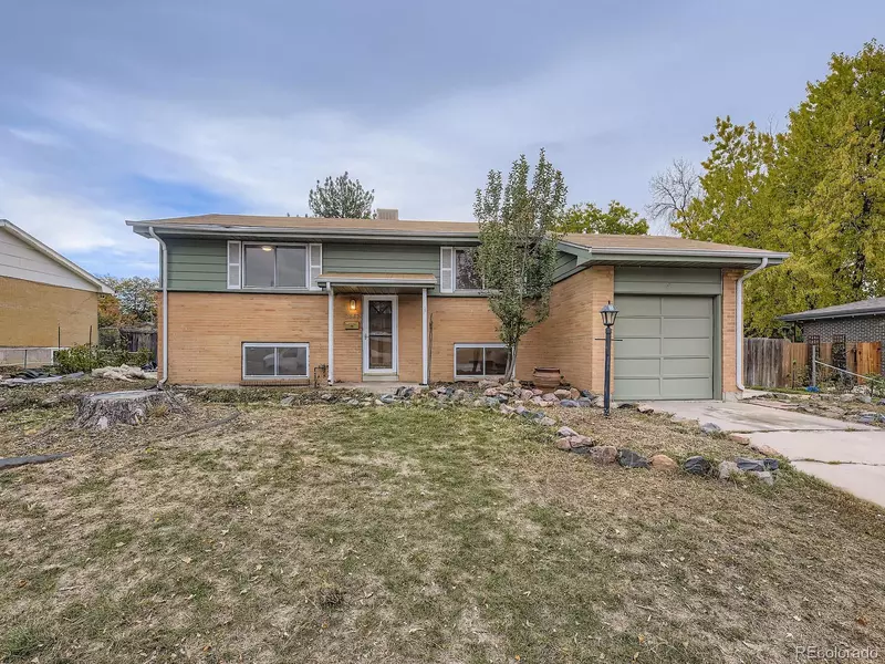 2862 S Ivan WAY, Denver, CO 80227