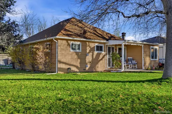 4800 S Fox ST, Englewood, CO 80110