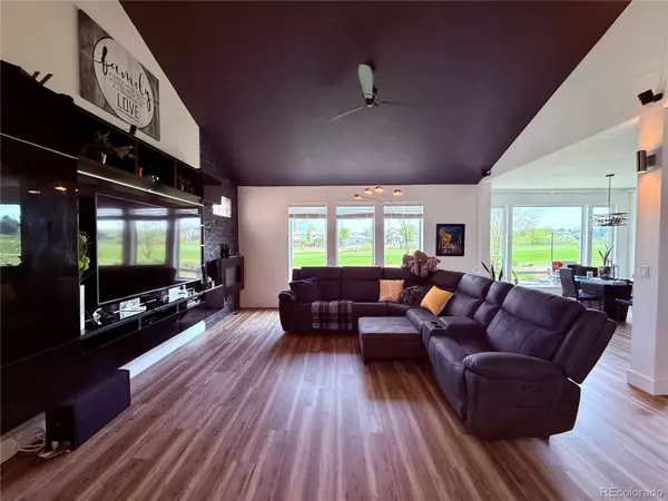 Longmont, CO 80504,653 Glenarbor CIR