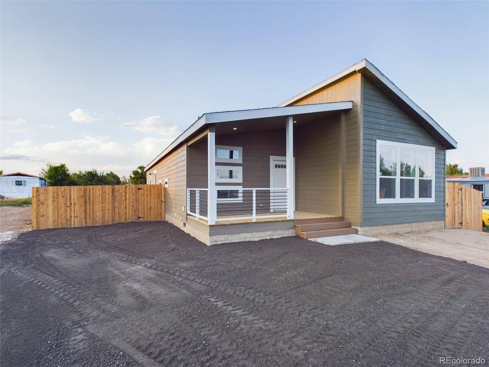 129 E Byrd DR, Pueblo West, CO 81007