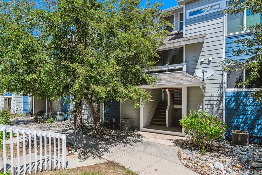 19192 E Wyoming PL #206, Aurora, CO 80017