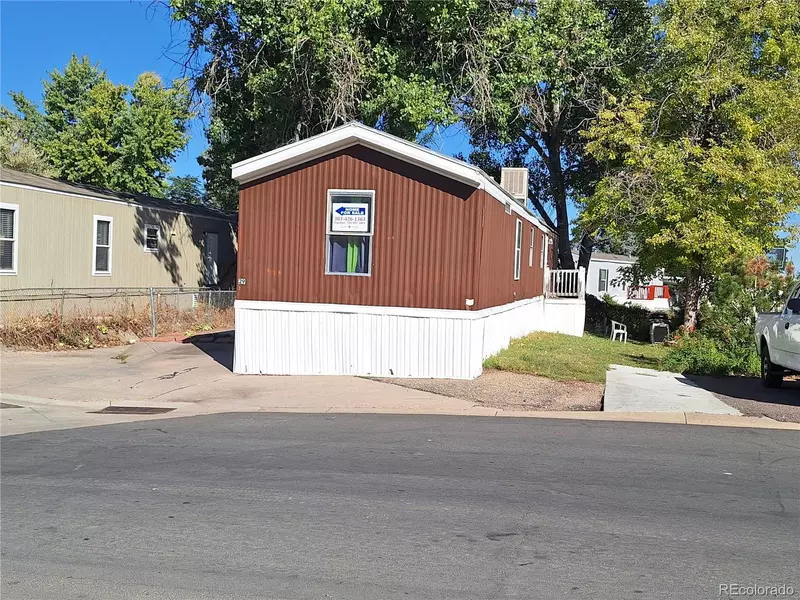 2551 W 92nd AVE, Federal Heights, CO 80260