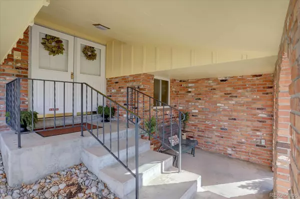 Littleton, CO 80123,5938 S Newland ST