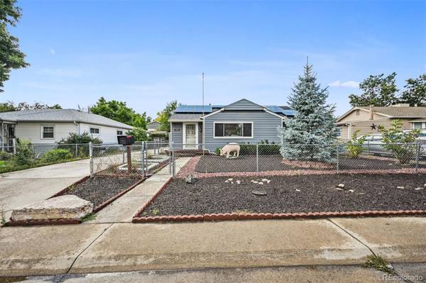 1461 S Perry ST, Denver, CO 80219