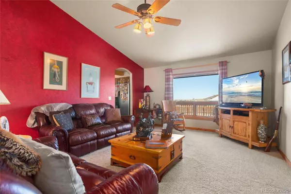 Larkspur, CO 80118,12154 Mesa View RD