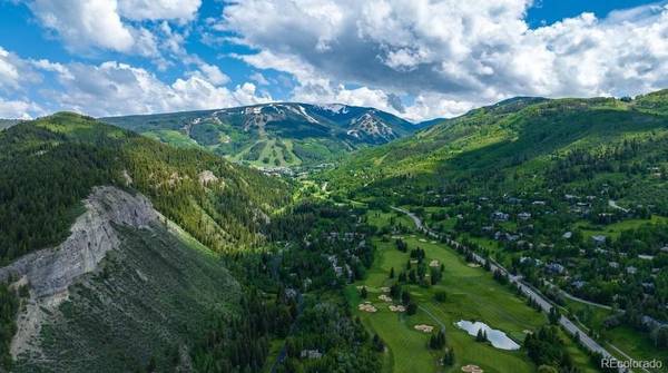 Beaver Creek, CO 81620,120 Offerson RD #6250