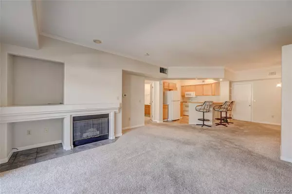 Castle Rock, CO 80104,930 E Plum Creek Pkwy #204