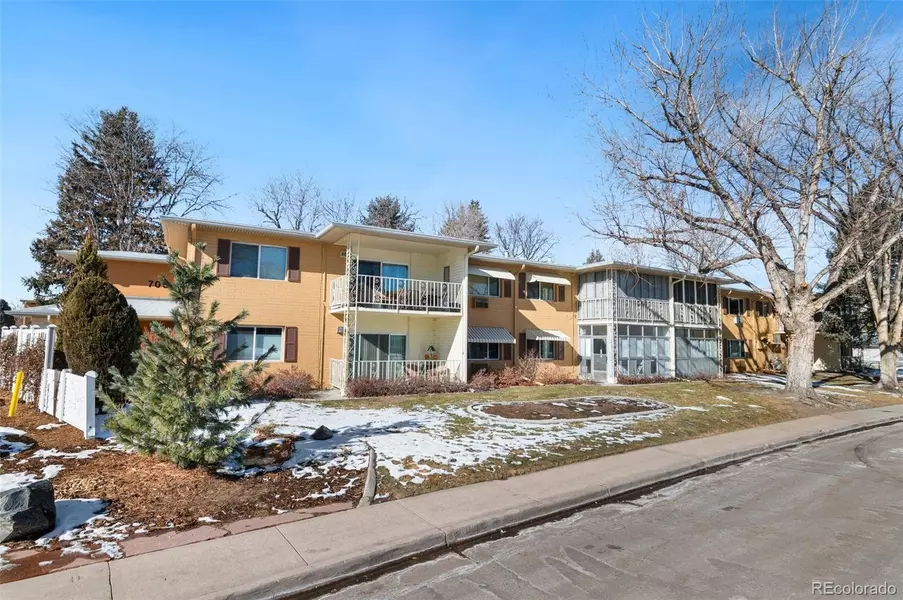 705 S Clinton #2A, Denver, CO 80247