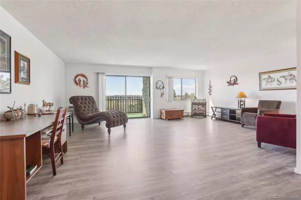 Aurora, CO 80014,14300 E Marina DR #512